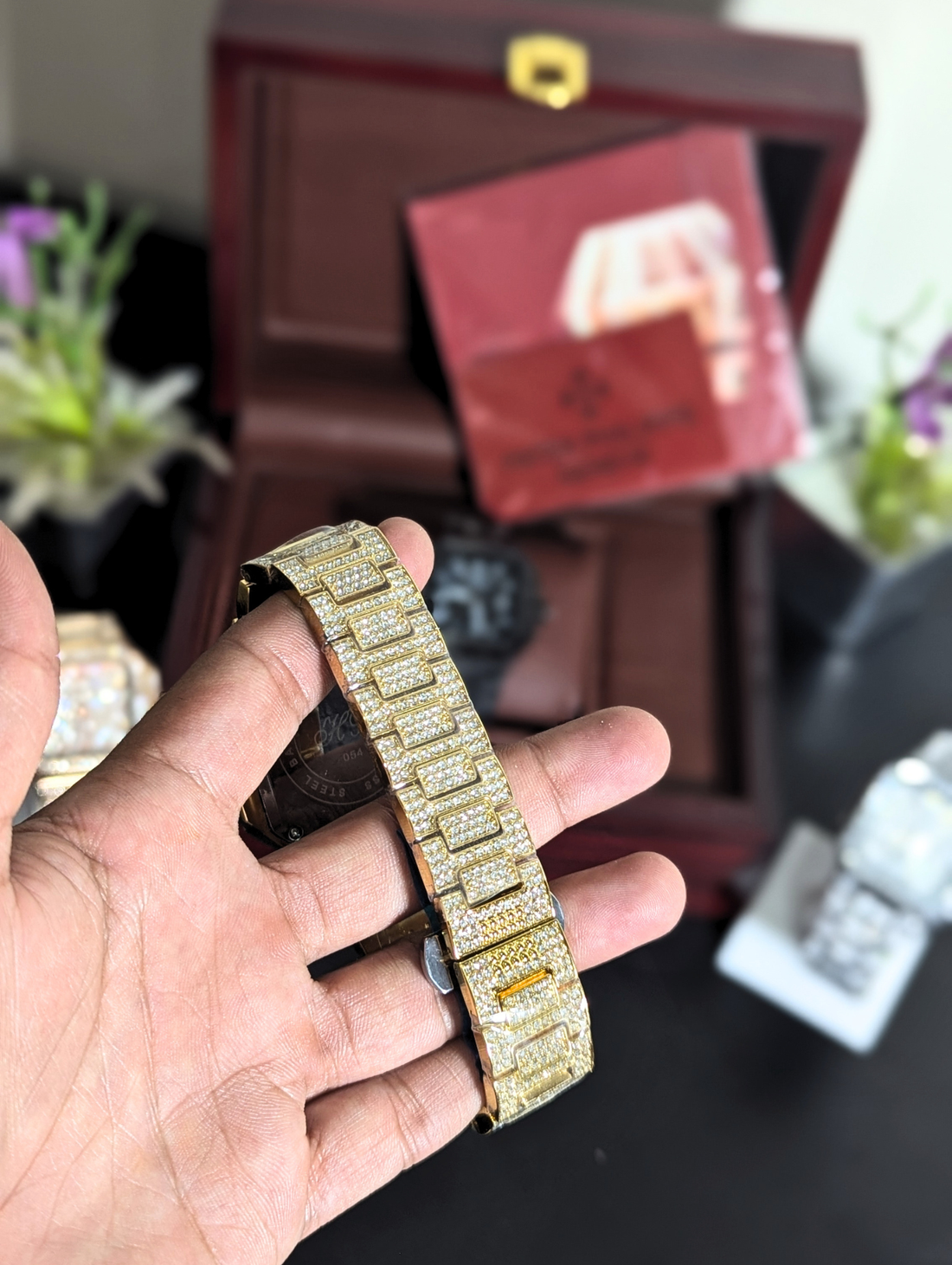 Patek Philippe Iced Out Full Gold Diamond Watch for Men – Square Yellow Gold Pave Diamond Dial Bezel & Bracelet Date Display Luxury Wristwatch
